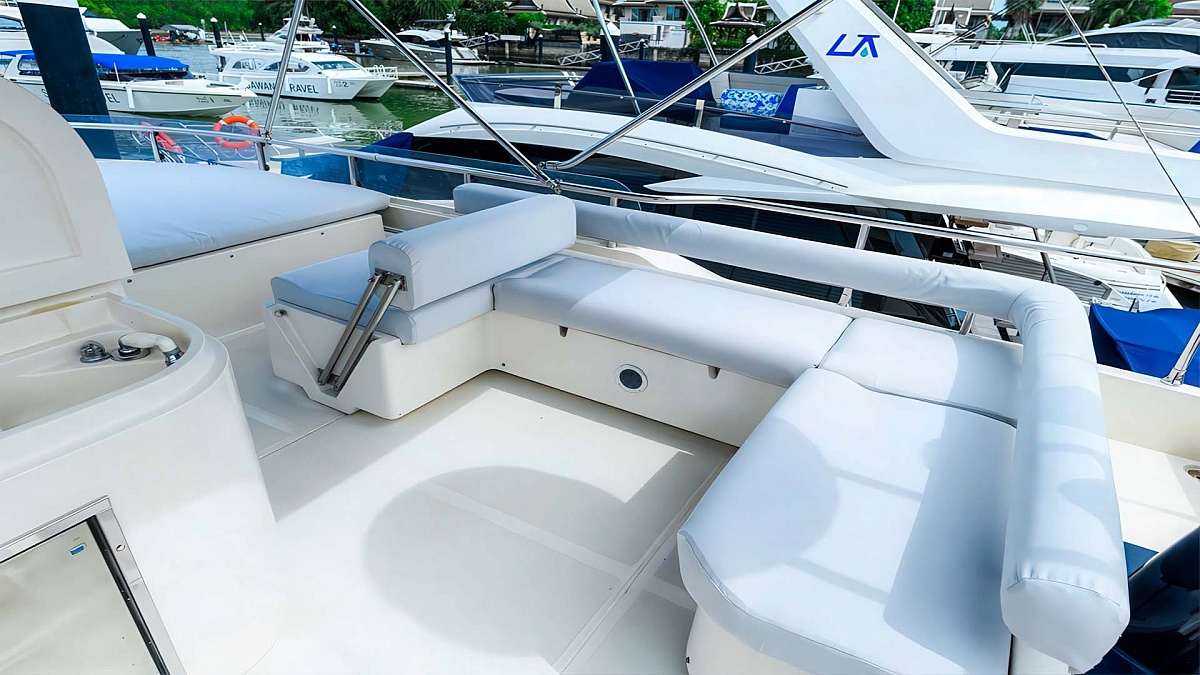 Аренда яхты Maestro 51ft на Пхукете